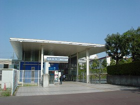 얜Rw