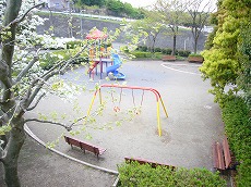 �k������